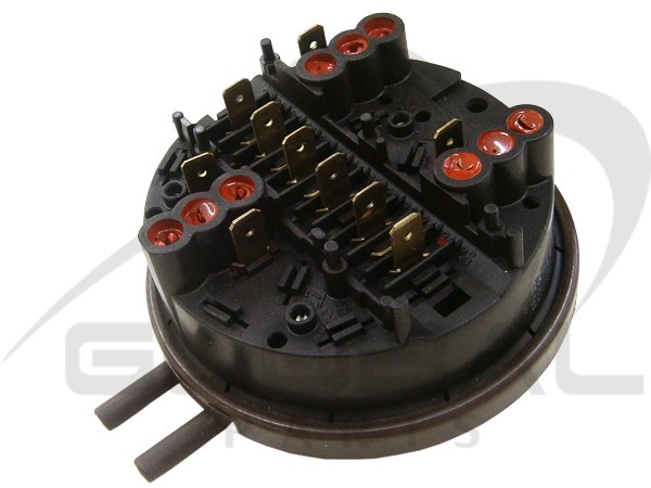 Gallery image 1 of ΠΡΕΣΟΣΤΑΤΗΣ ΠΛΥΝΤΗΡΙΟY ΡΟΥΧΩΝ PITSOS 4600 10 EΠΑΦΕΣ 2 ΣΩΛΗΝΑΚΙΑ 3 ΣΤΑΘΜΕΣ
